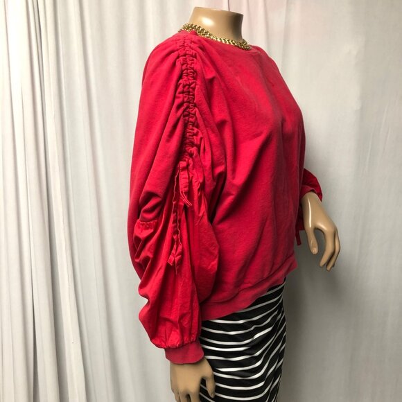 A Pictures Worth Sweatshirt Womens Size Medium Cropped Red Balloon Long Sleeve - Picture 4 of 10